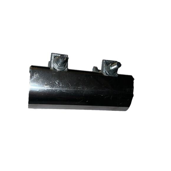 NEW B&K 160-707 1 1/2" X 6" STAINLESS RUBBER BOLT PIPE REPAIR CLAMP 6955603 - Picture 1 of 2